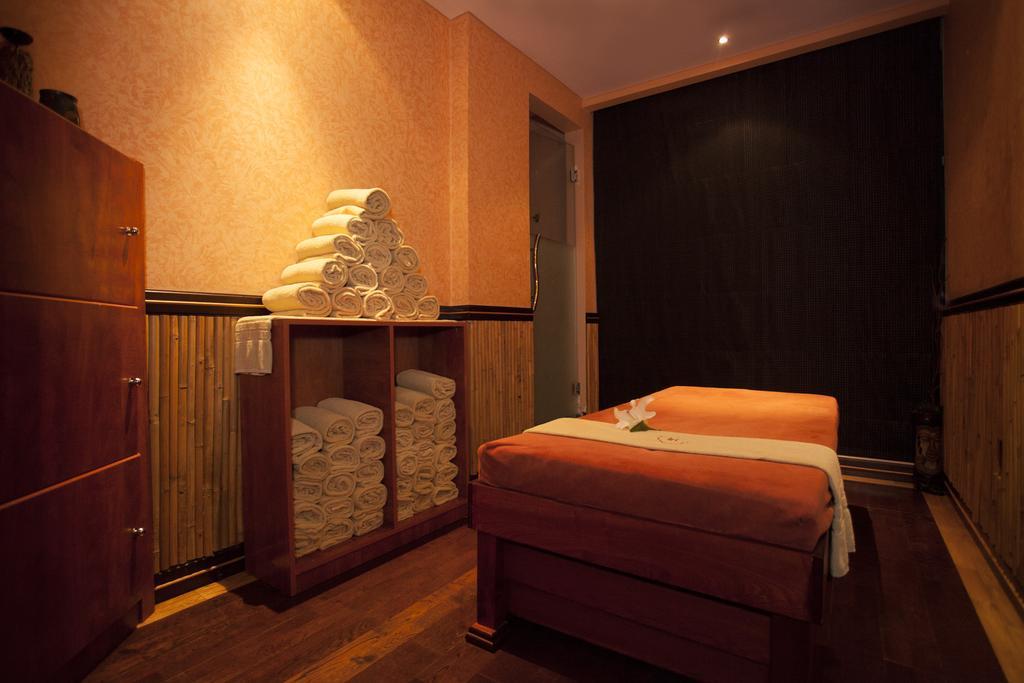 Social Hotel Dubai Bagian luar foto