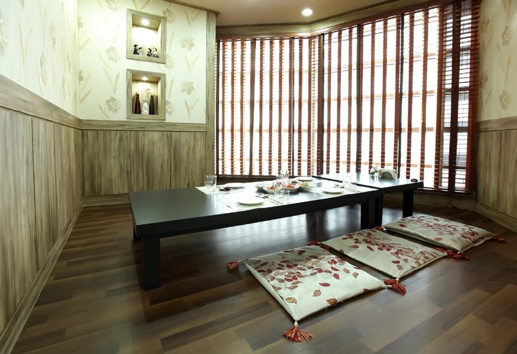 Social Hotel Dubai Bagian luar foto