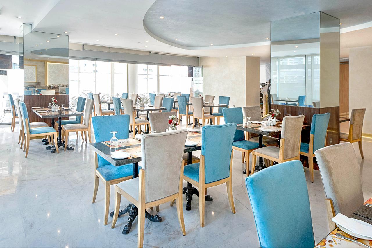 Social Hotel Dubai Bagian luar foto