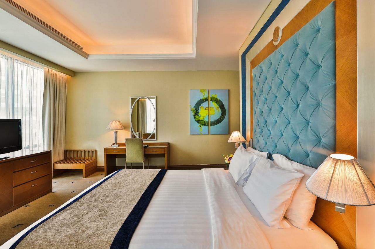 Social Hotel Dubai Bagian luar foto