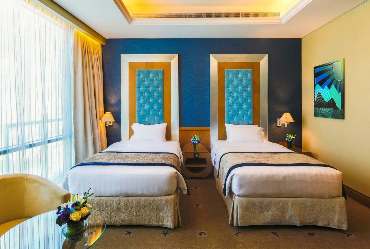 Social Hotel Dubai Bagian luar foto