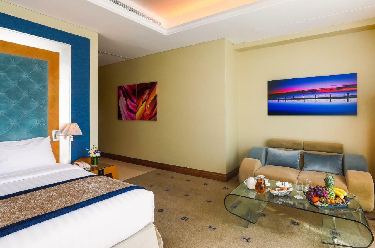Social Hotel Dubai Bagian luar foto